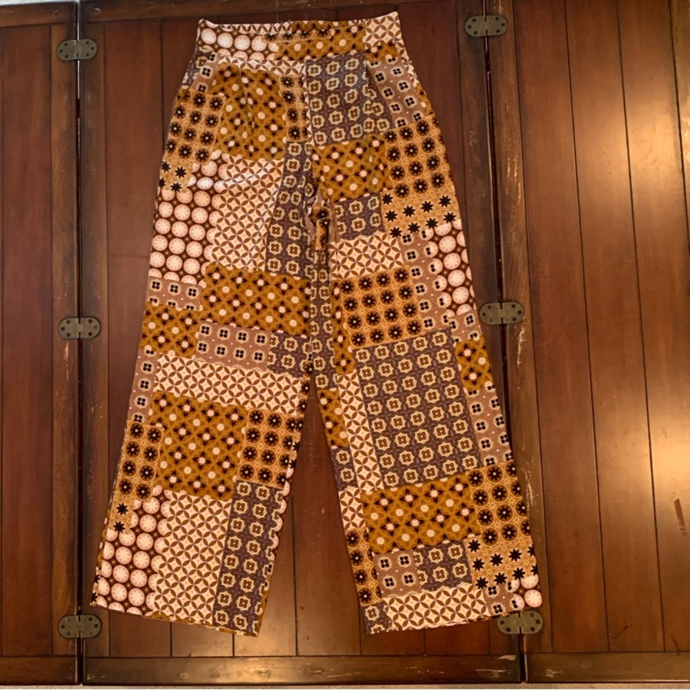DREW - Vintage Patterned Fabric pants 💃🏼💃🏼💃🏼💃🏼💃🏼💃🏼💃🏼💃🏼💃🏼💃🏼.